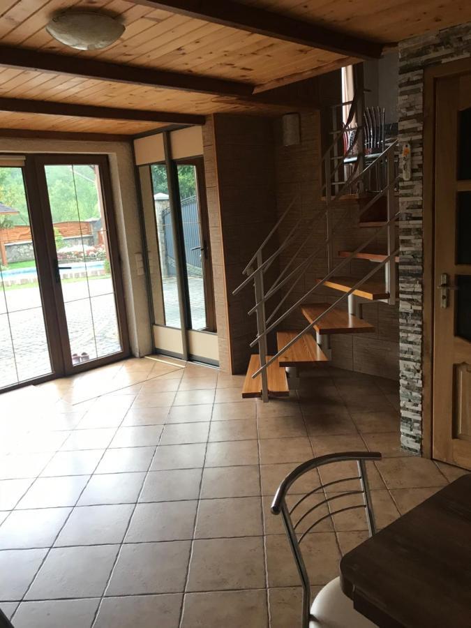 Yabluniv Vacation Home מראה חיצוני תמונה